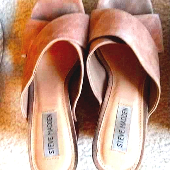 Elegant NWOT Steve Madden suede wedge sandals size 8 - Picture 7 of 7